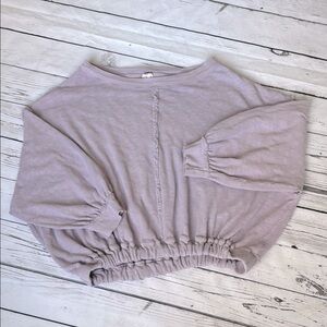 WE THE FREE Women’s Lavender Sweater Size L